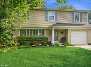 805 S Chestnut Ave, Arlington Heights, IL