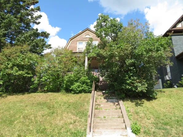 1515 E 4th St, Duluth, MN 55812