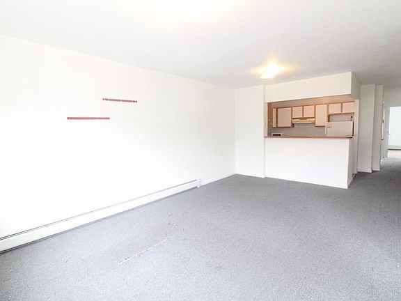 3rd image of 679 Bergen St #3