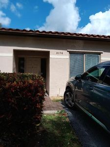 3176 La Mirage Dr #3176, Fort Lauderdale, FL, 33319