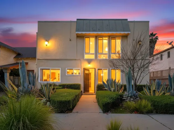 Apartment Building in Park Mesa Heights with Laundry On-Site and Parking, 2629 S Budlong Ave APT 6, Los Angeles, CA 90007