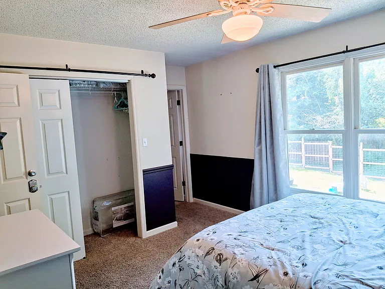 912 S Carleton Ct — Photo 12