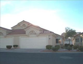1st image of 801 Yacht Harbor Dr