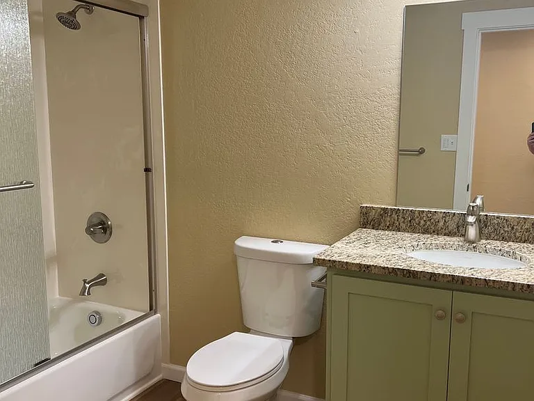 Newly remodeled three bedroom, two bath home - Available Late May — Photo 21