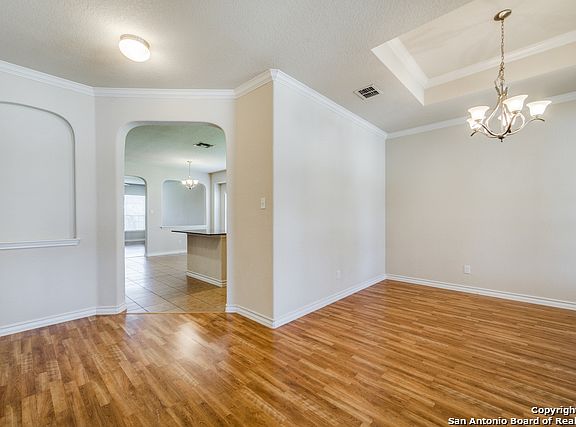 4th image of 26231 Lost Creek Way