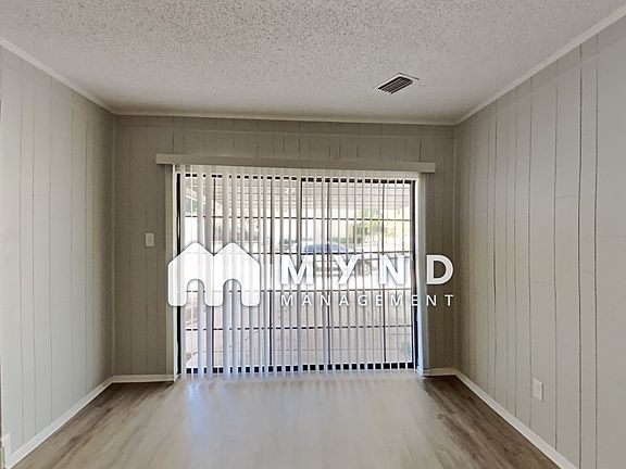 2nd image of 361 Brook Cove Ln
