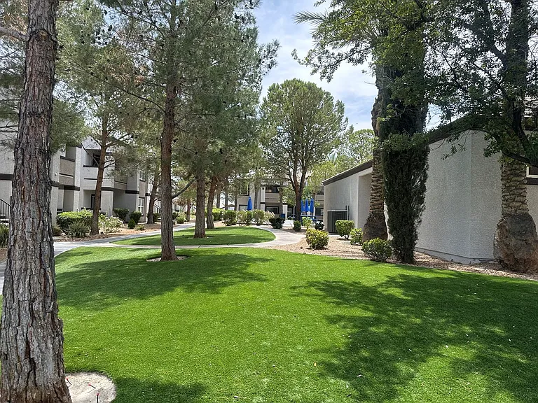 7255 W Sunset Rd #2006 — Photo 4