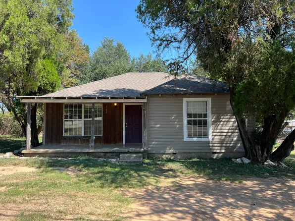 305 East Rd, Stephenville, TX 76401