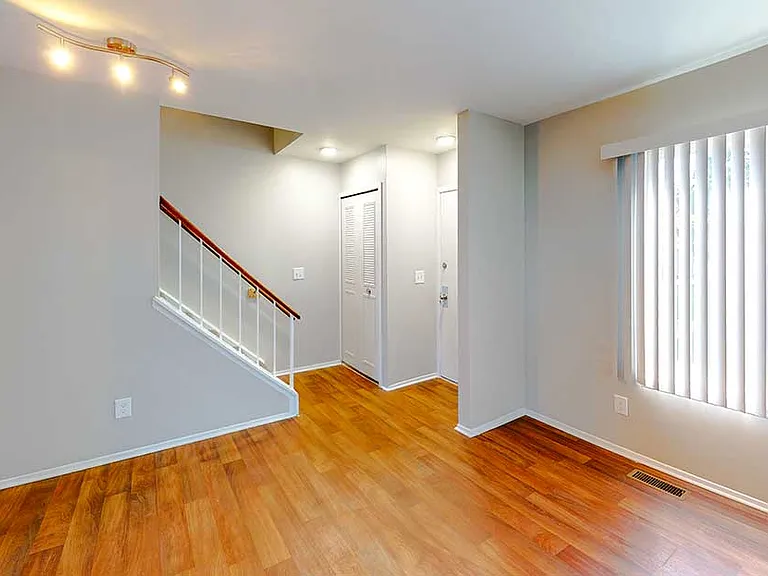 Midtown Park Apartments — Photo 10