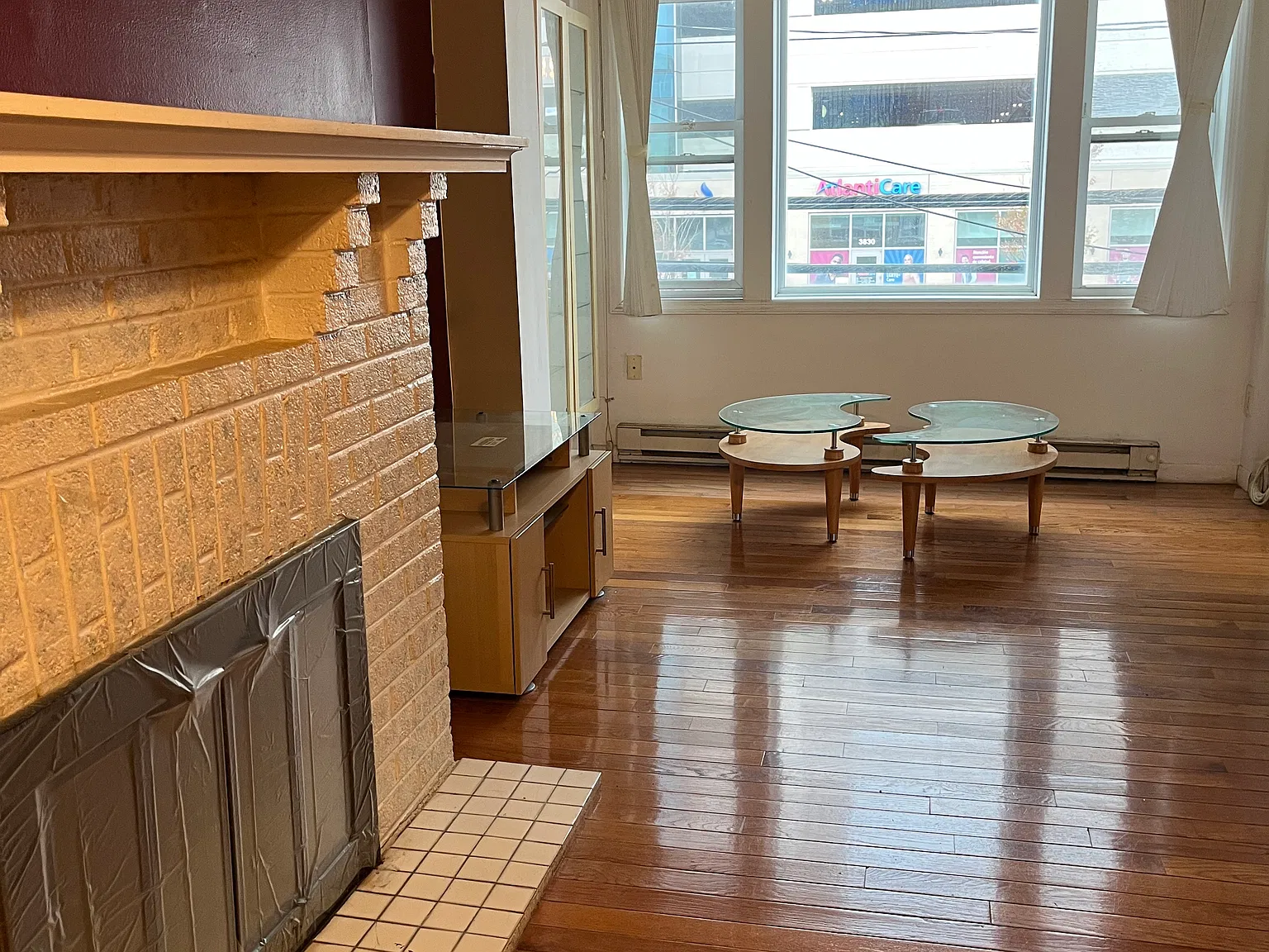 2 bed, 1.5 bath, $1,650 — Photo 2