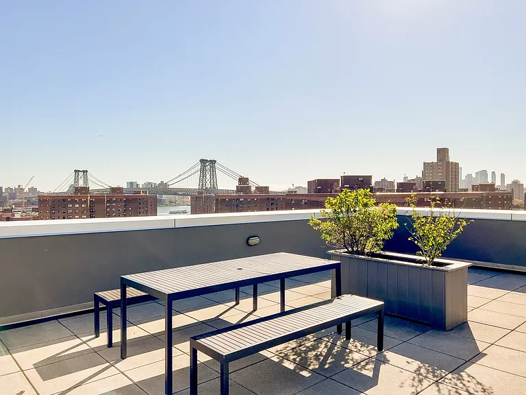 310 E 2nd St #11D — Photo 19