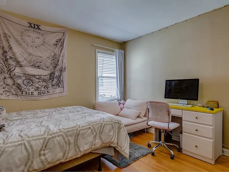 7070 N Cambridge Ave — Photo 16