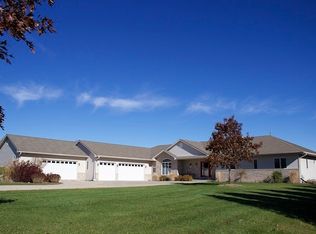 1325 Schneider Ln, Burlington, WI 53105