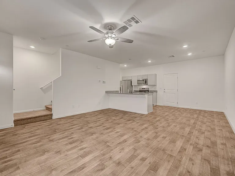 4153 Lunar Canyon Ave — Photo 5