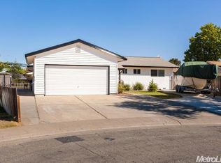 8745 Montego Ct, Elk Grove, CA 95624