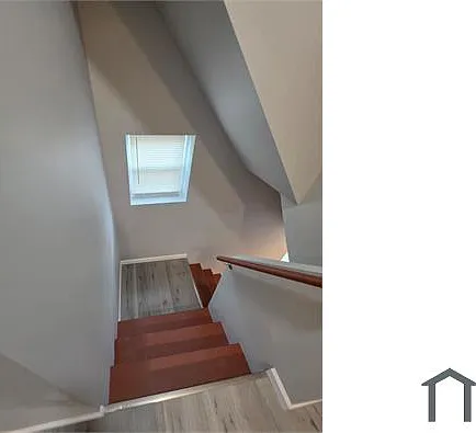 2800 Hilldale Ave — Photo 6