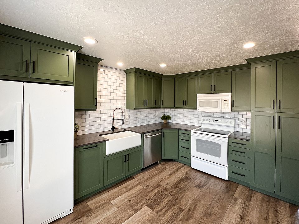 Custom Kitchen
