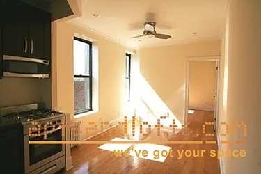 Rented by aptsandlofts.com