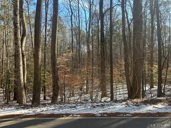 39 Wildwood Cir, Littleton, NC 27850