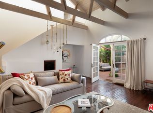 2512 Washington Ave, Santa Monica, CA 90403