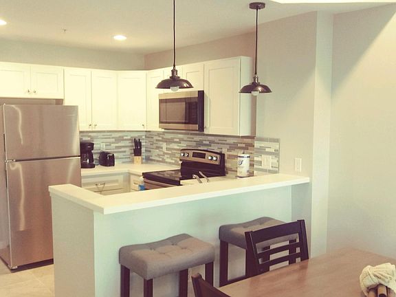 3rd image of 13101 Gulf Blvd #1506