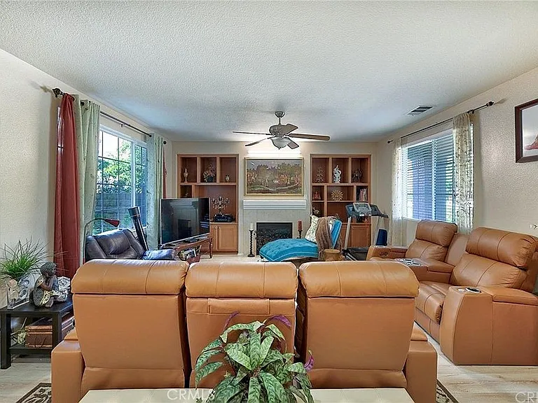 24032 Cottage Circle Dr — Photo 14
