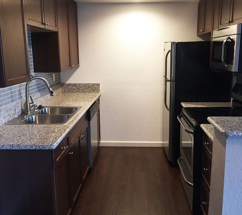 1st image of 4580 Illinois St APT 08