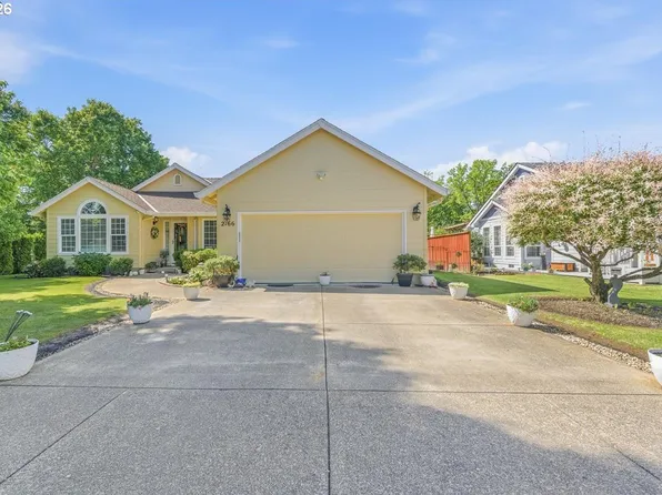2166 SW Alexandria St, McMinnville, OR 97128