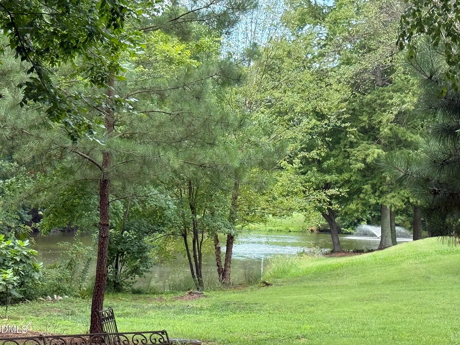 4 bed, 2.5 bath, $2,800 — Photo 3