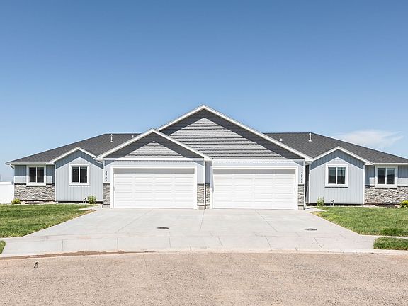 2nd image of 3707 Razor Cir