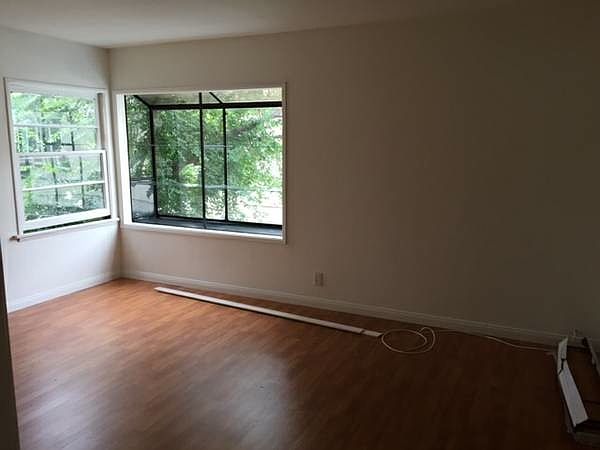 1st image of 636 W Queen St APT D