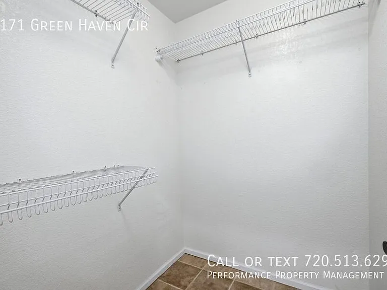 3171 Green Haven Cir — Photo 15
