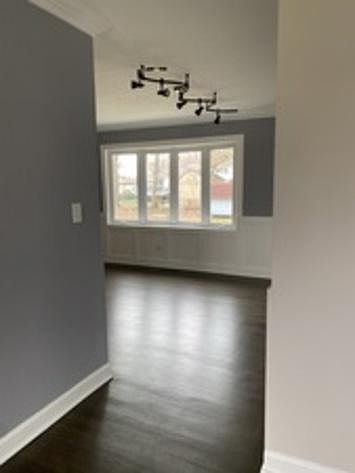 2nd image of 5S304 Scots Dr