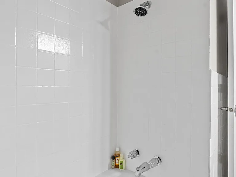 Granite Ridge Apartments — Photo 19