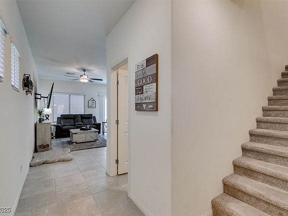 3rd image of 10939 Cheshire Woods Ave