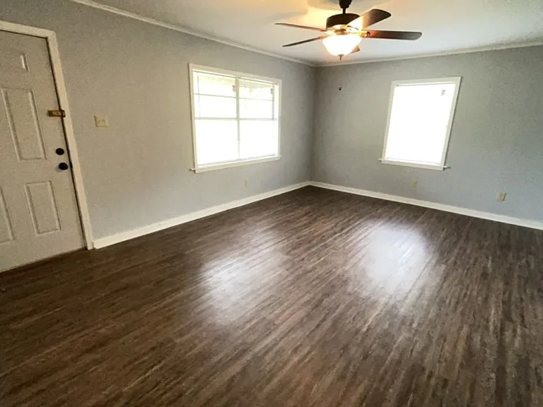 8267 FM 450 N — Photo 3