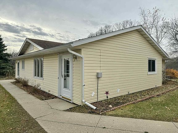 2nd image of 15356 Sunset Hill Dr