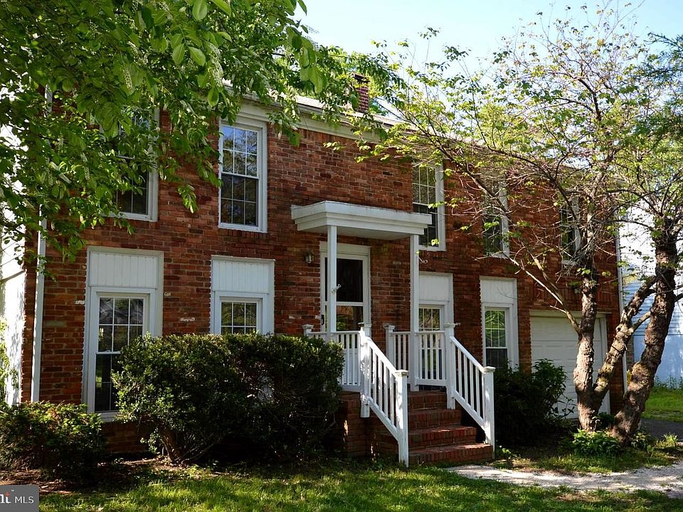 1st image of 118 Lee Dr