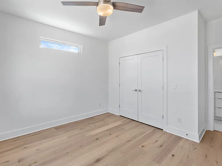 3203A Resha Ln — Photo 37