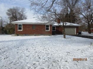 7109 Greenlawn Rd, Louisville, KY 40222