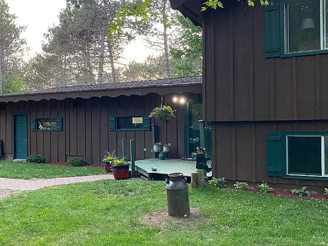 1st image of 10570 Plantation Pines Dr