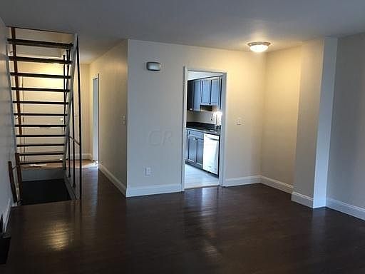 5th image of 150 W 8th Ave APT A