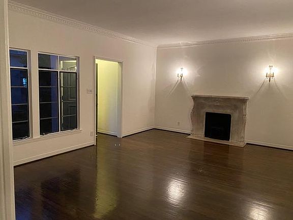 4th image of 765 1/2 S Plymouth Blvd