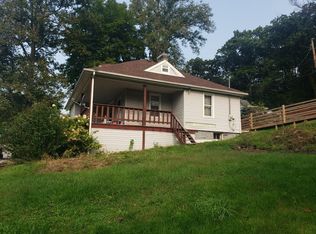 219 Harrison Ave, Jeannette, PA