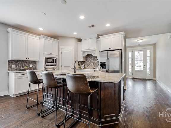 5th image of 206 Martello Road