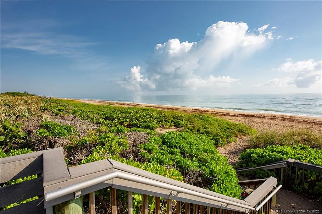 2 bed, 2.0 bath, 1000 sqft, $5,500 — Photo 3