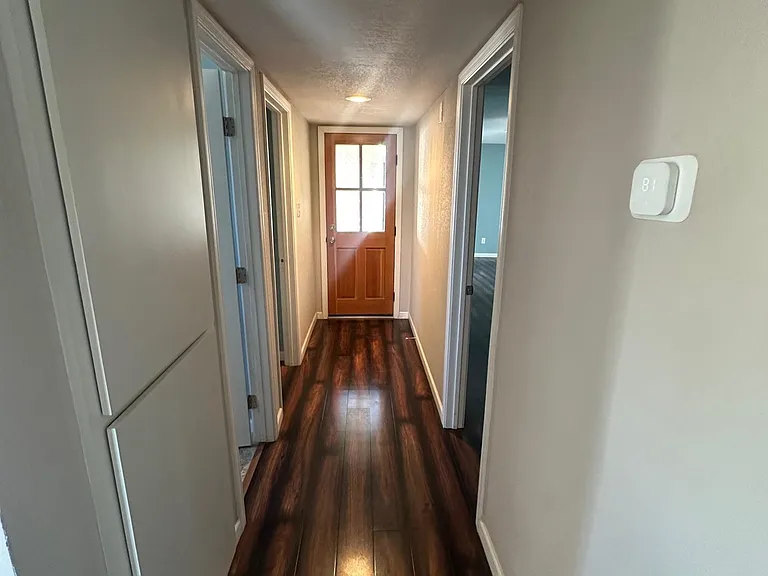 10485 S Del Valle Dr — Photo 11