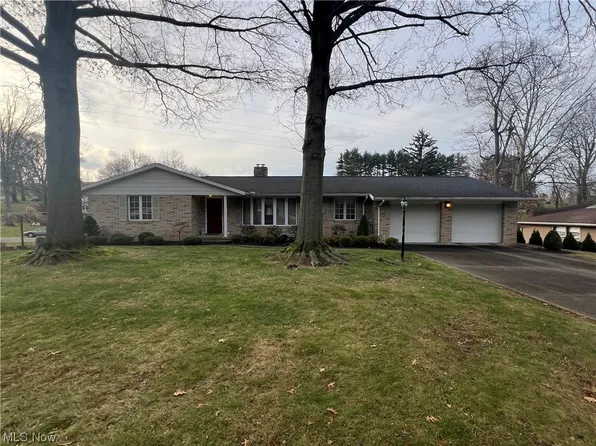 2505 Willow Brook Dr NW, Dover, OH 44622