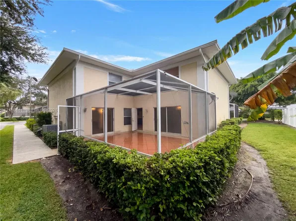 1538 N Lawnwood Cir APT 3, Fort Pierce, FL 34950