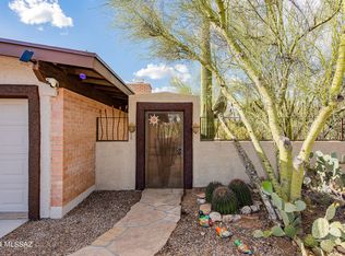 425 E Canyon View Pl, Tucson, AZ 85704